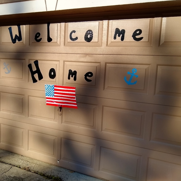 Meet your Posher, Rene - Picture 1 of 2